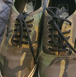 Camo Vans